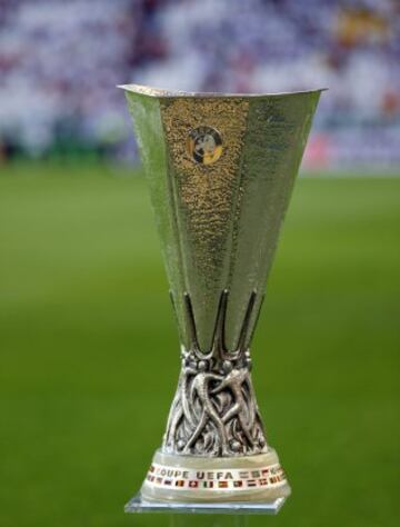 Las im¨¢genes del Sevilla-Benfica