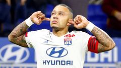 Koeman quiere a Depay para reemplazar a Su&aacute;rez.