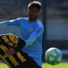 Nacional prepara el Clásico con un triunfo y Peñarol cae ante Montevideo City