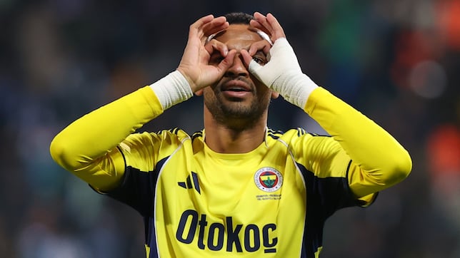 El Málaga, de nuevo pendiente de En-Nesyri