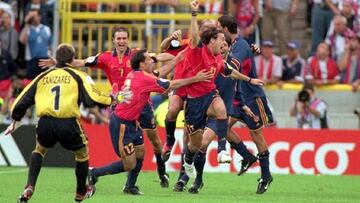 17 years since THAT Alfonso winner for Spain at Euro 2000
