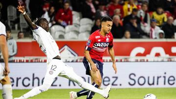 12 Issiaga SYLLA (tfc) - 11 Adam OUNAS (losc) during the Ligue 1 Uber Eats match between Lille and Toulouse at Stade Pierre Mauroy on September 17, 2022 in Lille, France. (Photo by Dave Winter/FEP/Icon Sport via Getty Images) - Photo by Icon sport