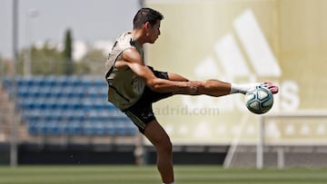 James, fuera por cuarta jornada seguida; vuelven Jovic y Nacho