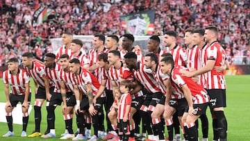 25/05/25 PARTIDO PRIMERA DIVISION ULTIMA JORNADA 38
ATHLETIC BILBAO - BARCELONA
HOMENAJE OSCAR DE MARCOS