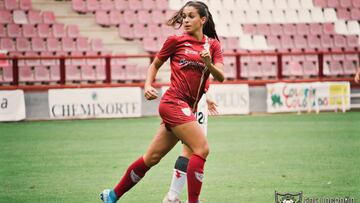 Judith Luzuriaga renovó por el Logroño.