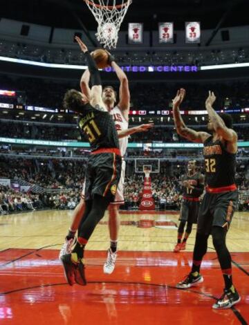 Pau Gasol, otra vez muy solo en unos Bulls que no levanta cabeza y que se han metido en una crisis muy preocupante.