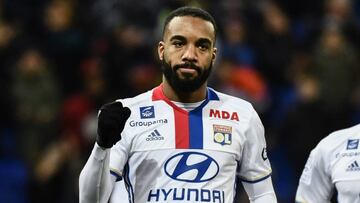 Lacazette interesa al Arsenal.