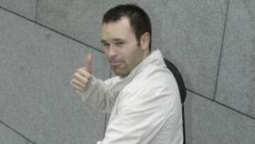 Iniesta y Márquez no jugarán hasta que empiece la Liga