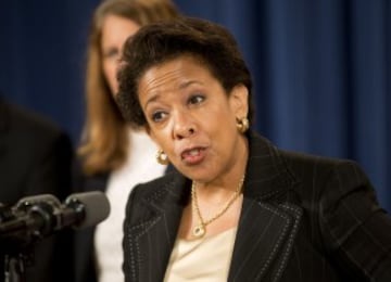 49. Loretta Lynch. Fiscal General de Estados Unidos y la persona que lleva a cabo la investigación de las acusaciones de corrupción en la FIFA.