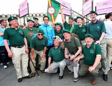 Un salvaje disfrazado de rosa