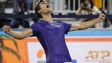 Resumen y resultado del Alcaraz - Kecmanovic en Miami: el español sufre para ganar