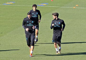 Entrenamiento del Madrid antes de viajar a Girona