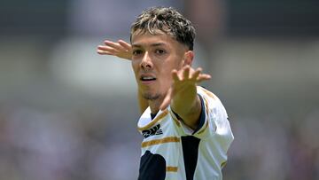 Pumas's midfielder Jorge Ruvalcaba celebrates after scoring his team's first goal during the Mexican Apertura tournament football match between Pumas and Leon at the Olympic stadium in Mexico City on July 7, 2024. (Photo by Yuri CORTEZ / AFP)