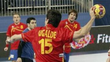 Cristian Ugalde se lesiona y no estará en el Mundial