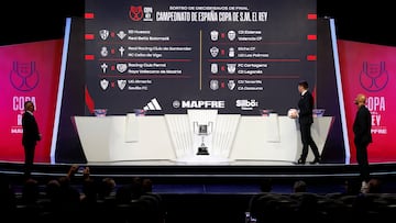 LAS ROZAS (MADRID), 09/12/2024.- Barbastro y Deportiva Minera, ambos de Segunda RFEF, se llevaron el premio 'gordo' de los dieciseisavos de la Copa del Rey al quedar emparejados con Barcelona y Real Madrid, los dos clubes más deseados en el bombo del sorteo celebrado en la Ciudad del Fútbol de Las Rozas (Madrid). EFE/RFEF/ Eidan Rubio -SOLO USO EDITORIAL/SOLO DISPONIBLE PARA ILUSTRAR LA NOTICIA QUE ACOMPAÑA (CRÉDITO OBLIGATORIO)-