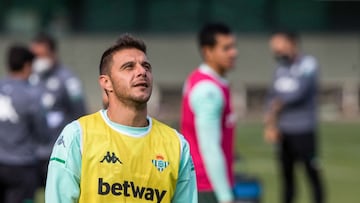 Joaqu&iacute;n S&aacute;nchez, en un entrenamiento del Betis.