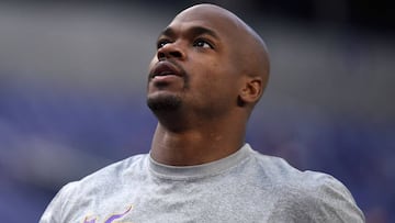 Adrian Peterson contempla su futuro en la NFL con optimismo.