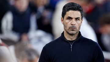 LONDON (United Kingdom), 15/04/2026.- Arsenal's head coach Mikel Arteta looks on during the UEFA Champions League quarter-finals, 2nd leg match between Arsenal and Sporting Clube de Portugal in London, Britain, 15 April 2026. (Liga de Campeones, Reino Unido, Londres) EFE/EPA/TOLGA AKMEN
