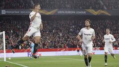 Ben Yedder celebra el gol.