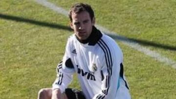 <strong>VUELTA.</strong> Metzelder volvió a entrenarse con el resto de sus compañeros.