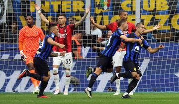 AC Milan were comfortably beaten by Inter Milan last weekend.