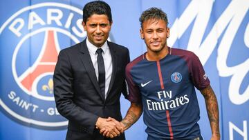 Neymar, el d&iacute;a de su fichaje con el PSG.