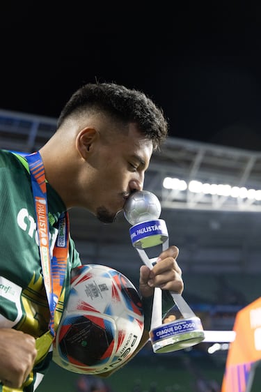 Gabriel Menino: “Abel Ferreira ha sido fundamental para mi recuperación”