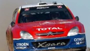 <b>REMONTADA</b>. Carlos Sainz sigue ascendiendo puestos en el rally de Finlandia.