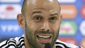Argentina&#039;s midfielder Javier Mascherano holds a press conference at the team&#039;s base camp in Bronnitsy, near Moscow, on June 24, 2018, during the Russia 2018 World Cup football tournament.  / AFP PHOTO / JUAN MABROMATA
