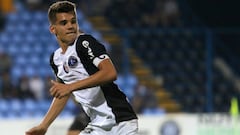 Fiorentina ejerce opción de compra sobre hijo de Hagi