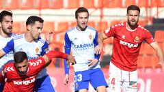 Marc Aguado, durante su debut con el primer equipo del Real Zaragoza frente al Nástic en la Copa del Rey de la temporada 2019-20.