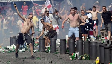 English hooligan enters into cardiac arrest as violence flares in Marseille