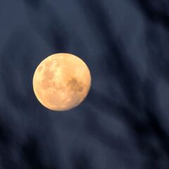 ¿Qué diferencia hay entre una superluna y un eclipse de Luna y qué tiene que ver el plenilunio?