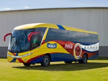 Colombia estrena transporte. Un bus lleno de ilusión rumbo a Rusia 2018.