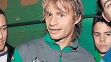 <b>PUDO SER RACINGUISTA. </b>Rafael Sobis tuvo pié y tres cuartos en el Racing, pero llegó Lopera y... le convenció. Hoy volverá a ser referencia.