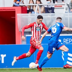 El Lugo se impone en Lezama y abre brecha sobre el Amore