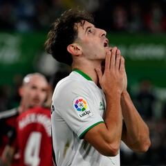 Camus se va cedido al Córdoba