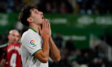 Aprobados y suspensos del Racing frente al Mirandés: otro batacazo