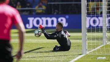 Sergio Asenjo of Villarreal CF block penalty during the Spanish La Liga Santander soccer match between Villarreal CF vs Getafe CF at  La Ceramica  Stadium on February  25, 2018.