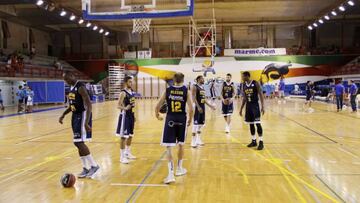 El UCAM, una vez que el Guaros de Lara abandonara la pista.