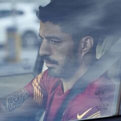 Koeman, firme, le aguanta el órdago a Luis Suárez