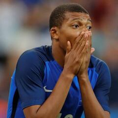 El Madrid asegura a Mbappé que uno de la BBC se marchará