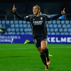 Iris Ashley, la 9 revelación de La Fábrica