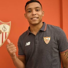 Luis Muriel firma y ya entrena antes de su presentación