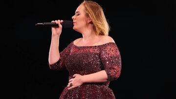 Adele presentándose en Etihad Stadium, Australia. Marzo 18, 2017.