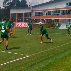 Álvez y Chacón ya entrenan con Nacional tras firmar contrato