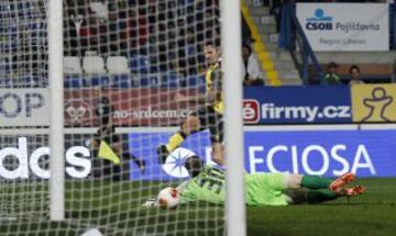 Slovan Liberec-Sevilla. Vitolo marca el 1-1.
