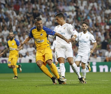 Roberto Lago y Cristiano Ronaldo.