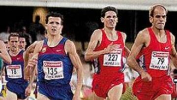 <b>UN LUJO.</B> Con Higuero (dorsal 135), Parra (227) y Estévez (79), España tendrá un gran 1.500 en París.