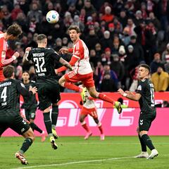 Rafael Santos Borré, presente en victoria ante Bayern Múnich